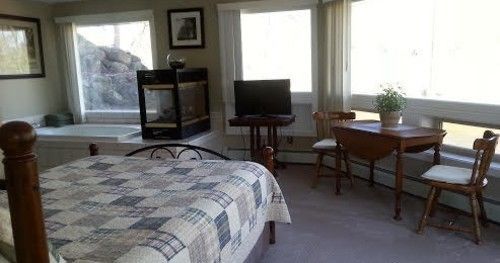 Stone Waters Inn Bellaire Zewnętrze zdjęcie