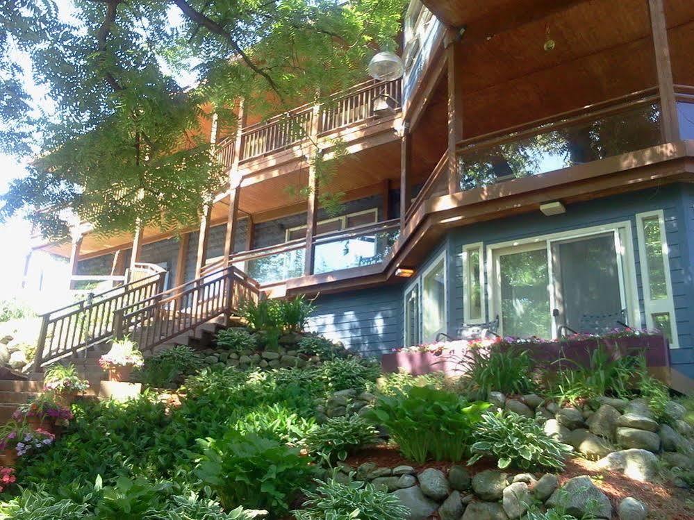 Stone Waters Inn Bellaire Zewnętrze zdjęcie